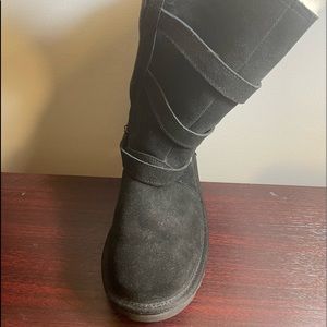 Girls black Ugg boots